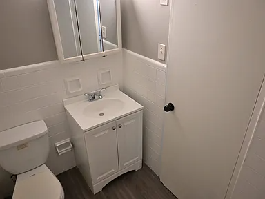 6800 Bingham St - Photo 5 of 16
