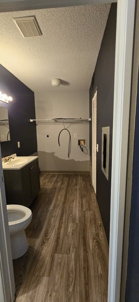 260 Frenn Ave #260 - Photo 3 of 8