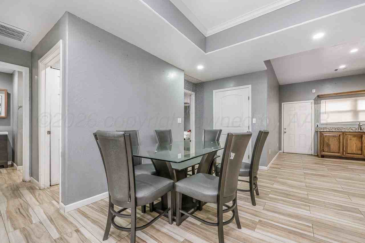 3610 Ne 24th Ave - Photo 6 of 12