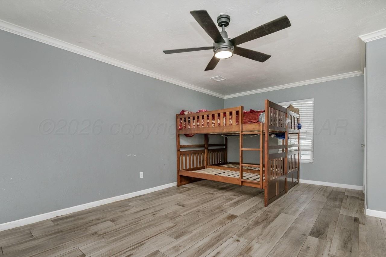 3610 Ne 24th Ave - Photo 7 of 12