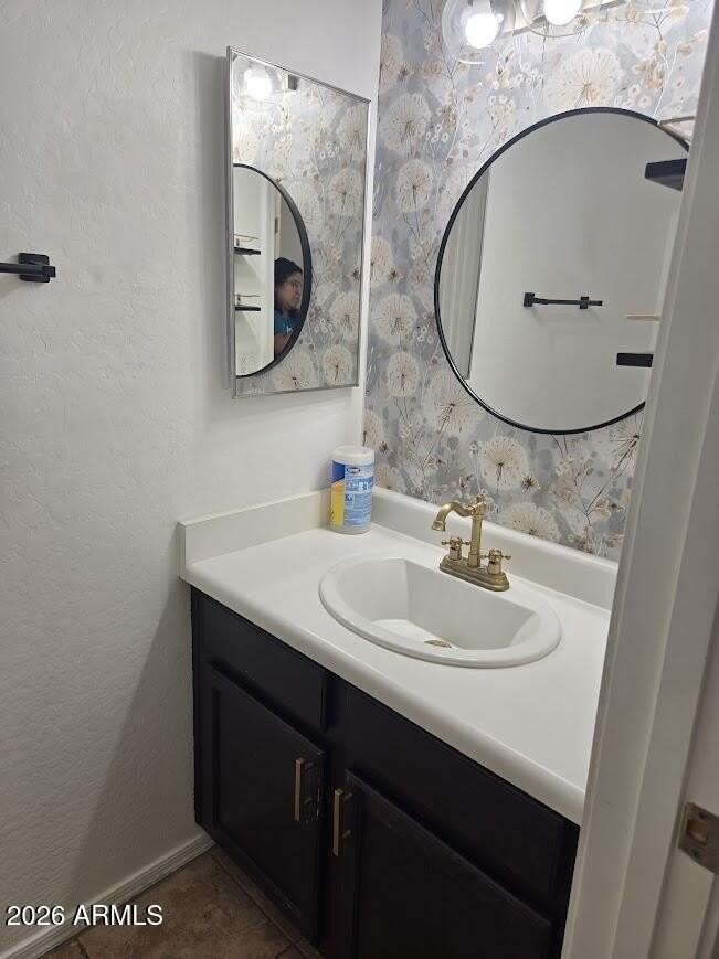 1313 E 9th Pl - Photo 5 of 17