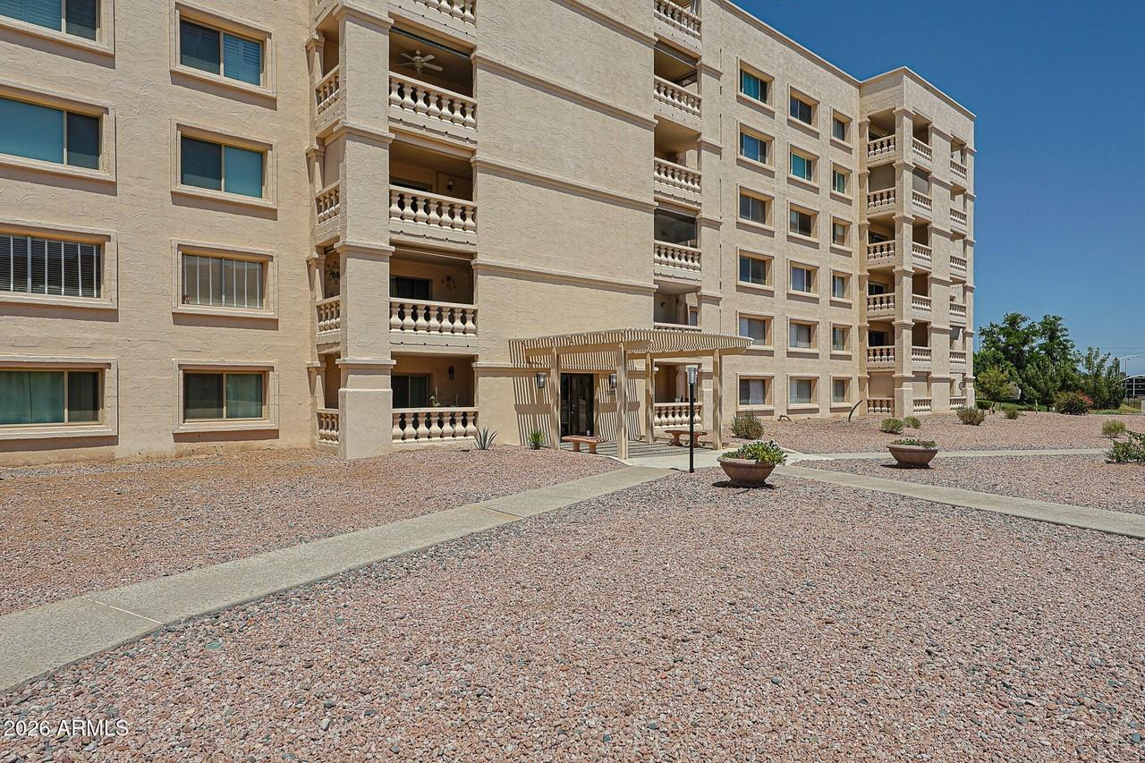 7920 E Camelback Rd #111 - Photo 2 of 32