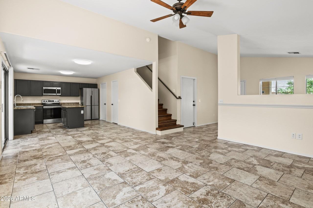 21827 N 40th Way - Photo 7 of 29