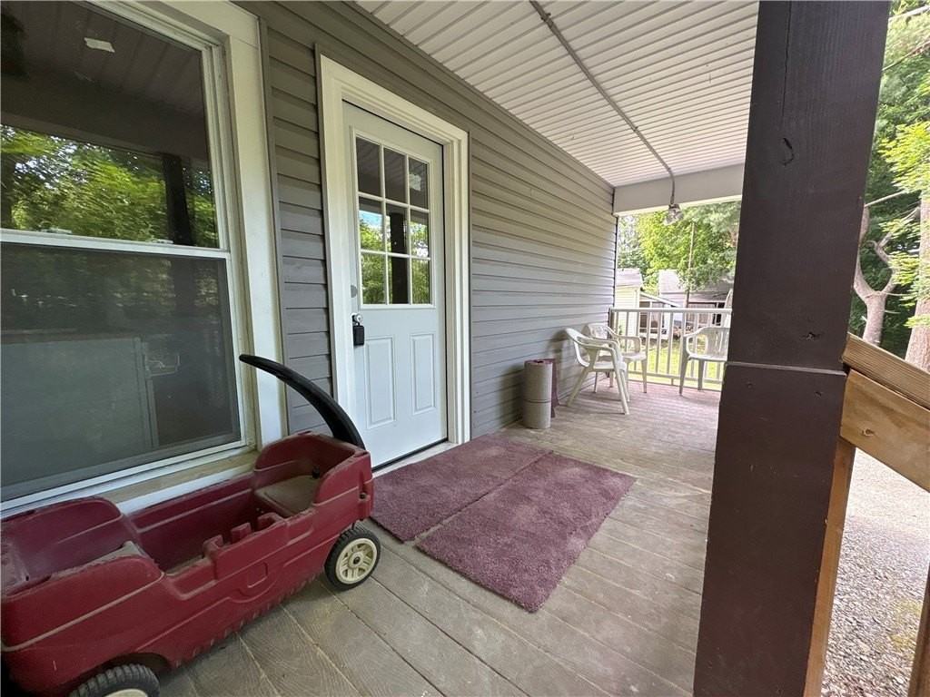 37 Grand St - Photo 2 of 9