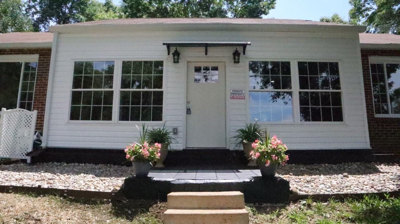1211 Glenwood Dr - Photo 3 of 22