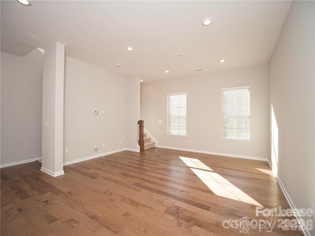 1139 Doveridge St - Photo 2 of 9
