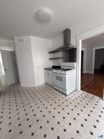 featured image of 86 Hinman St #1