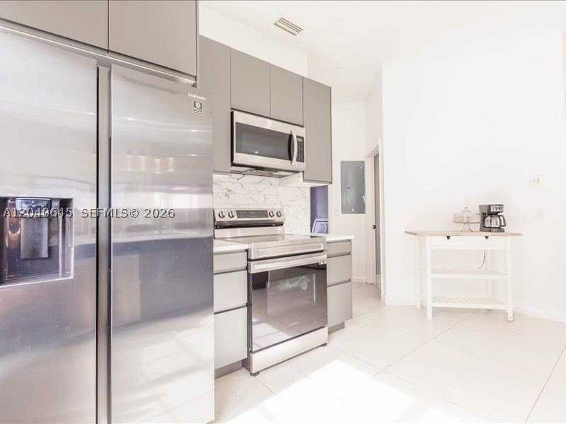 21475 Sw 90th Pl - Photo 7 of 25