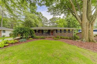 2423 Woodacres Rd Ne - Photo 1 of 1