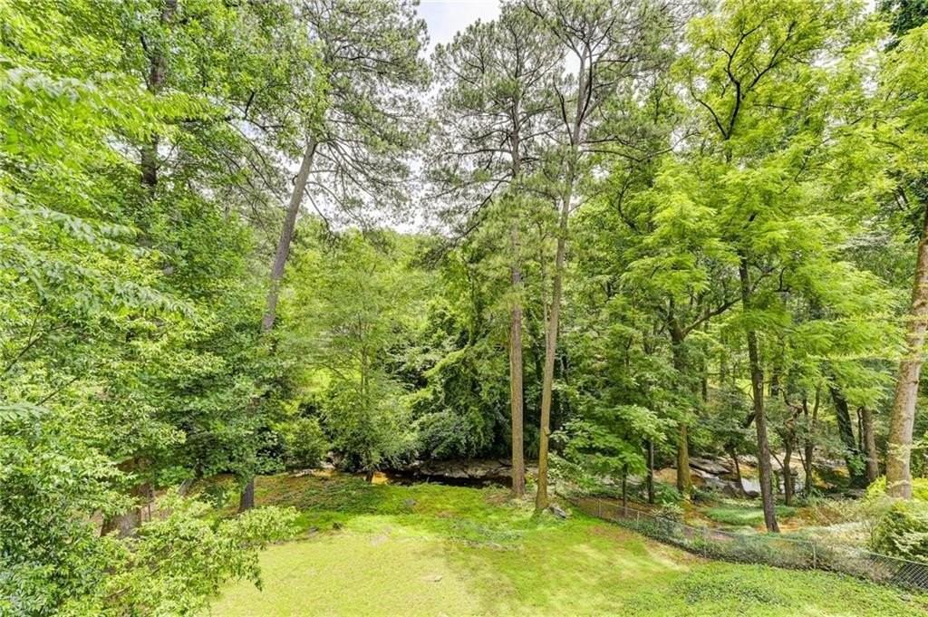 2423 Woodacres Rd Ne - Photo 2 of 39