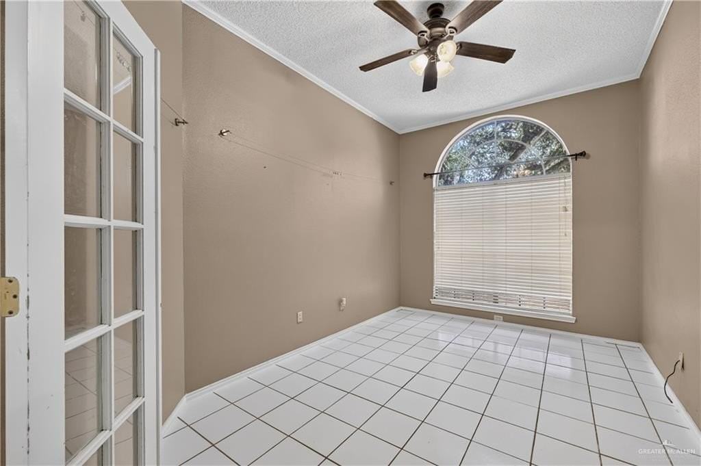 1912 Lark Ave - Photo 7 of 19