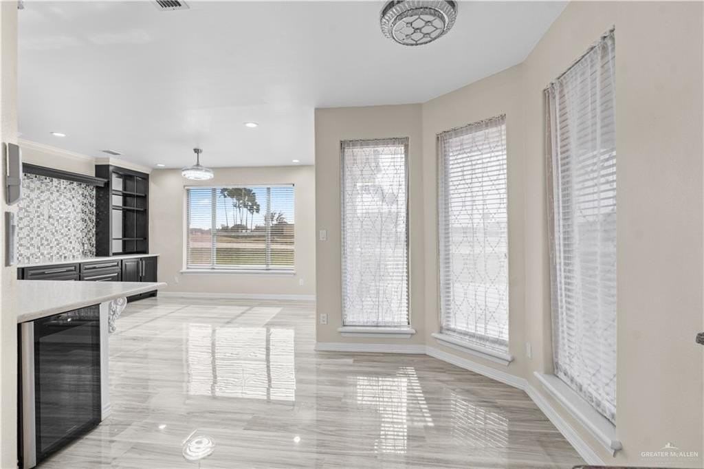 3514 Los Lagos Dr - Photo 6 of 27