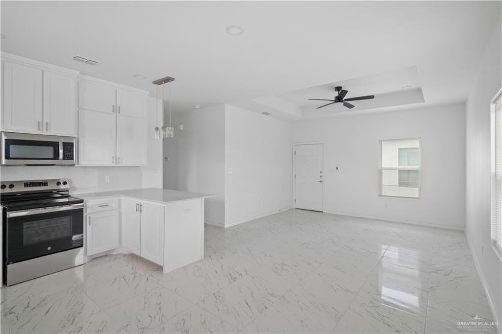 11304 N 25th St #2 - Photo 5 of 16