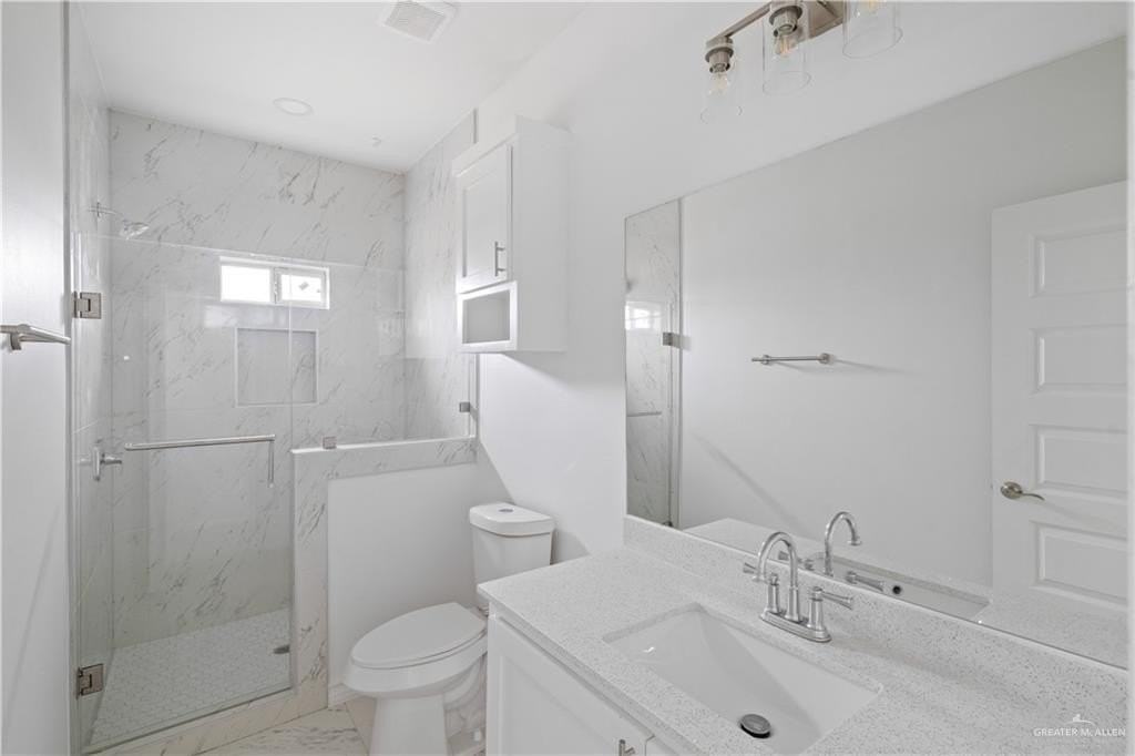 11304 N 25th St #2 - Photo 7 of 16