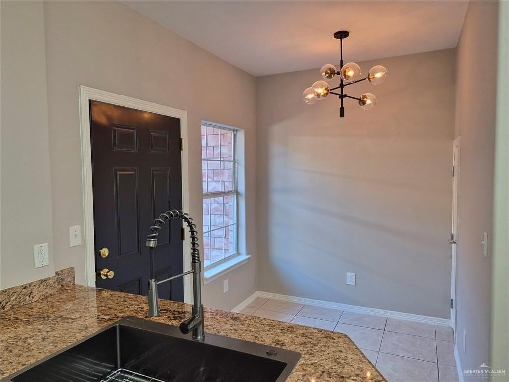 607 Jade St #1 - Photo 7 of 13