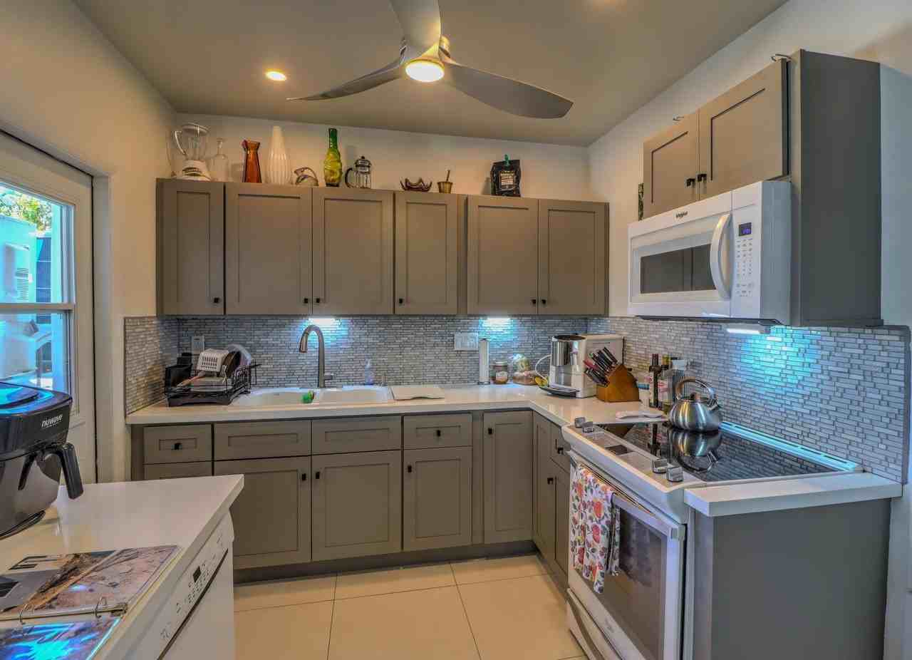 2515 Staples Ave #A - Photo 7 of 17