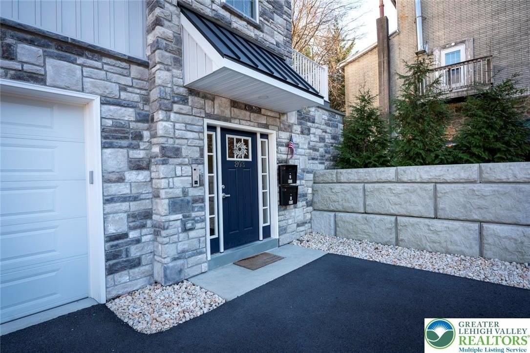 803 Atlantic St #2 - Photo 4 of 40