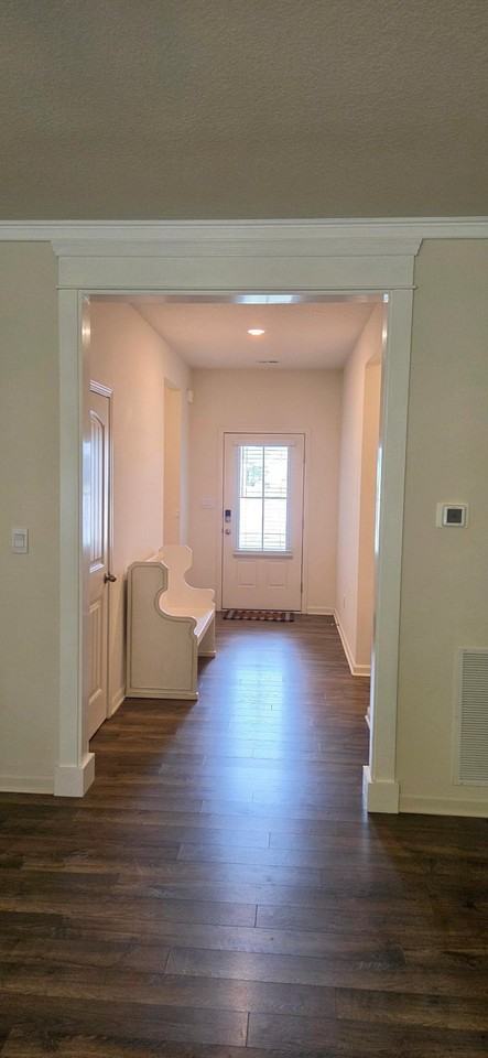 340 Driftwood Loop - Photo 2 of 22