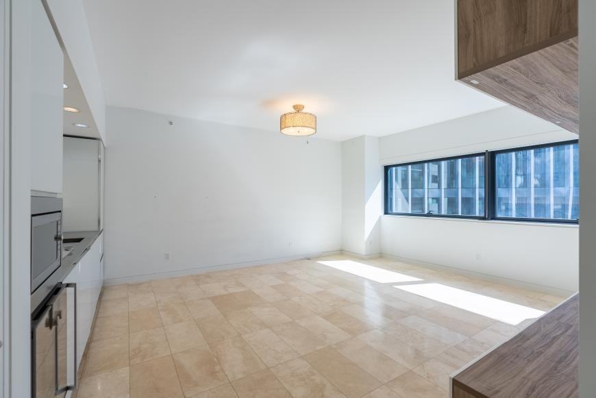 838 Hastings St W - Photo 2 of 10