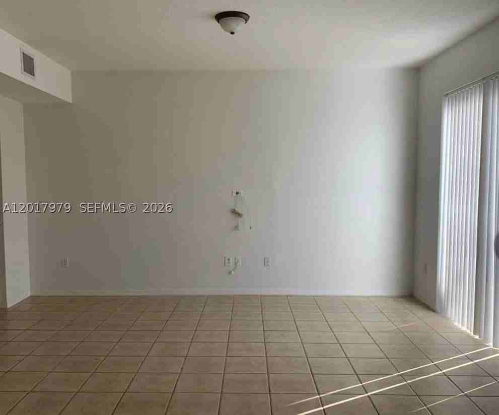 772 Sw 106th Ave #1910 - Photo 6 of 18
