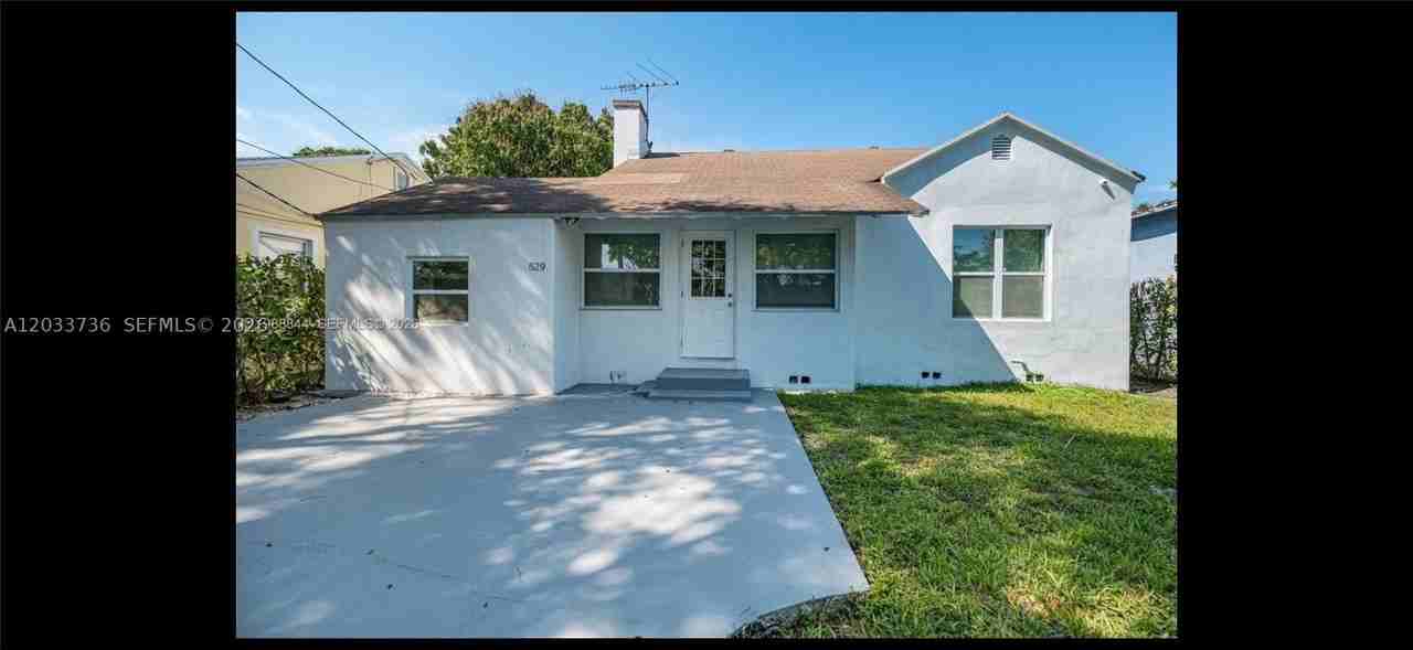 529 Nw 42nd St - Photo 6 of 35