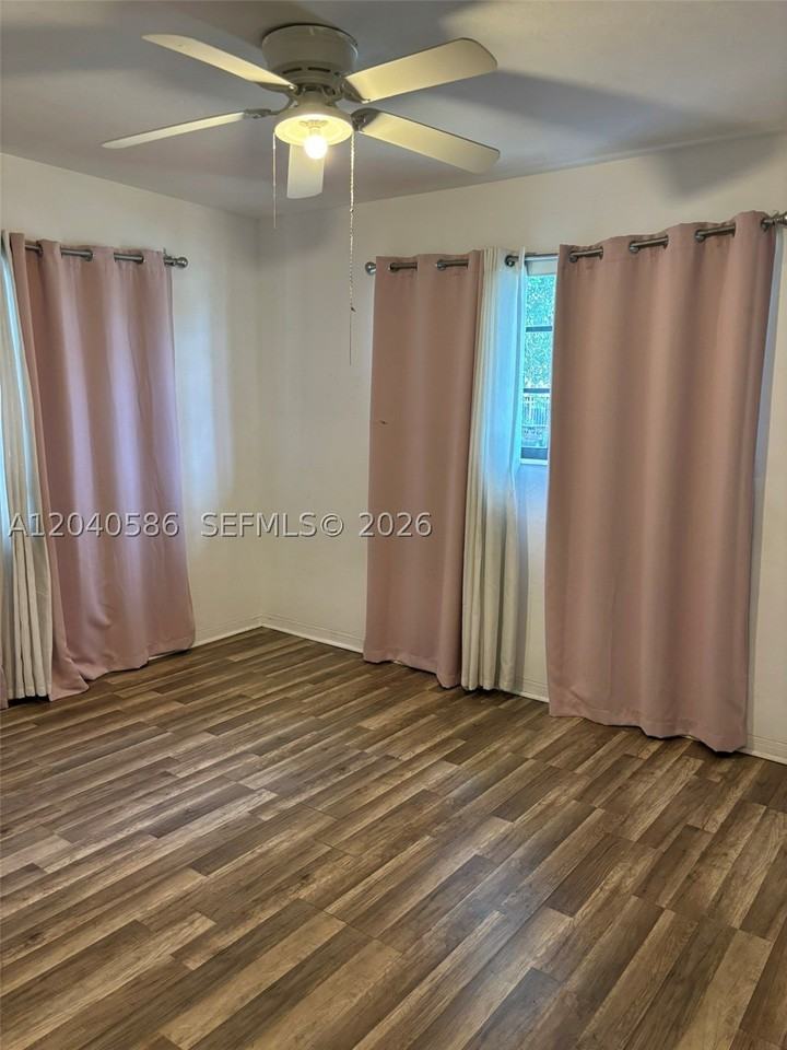 1905 Nw 57th St #0 - Photo 5 of 14