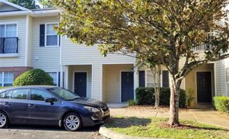 featured image of 4950 Nw 44th Ln #103