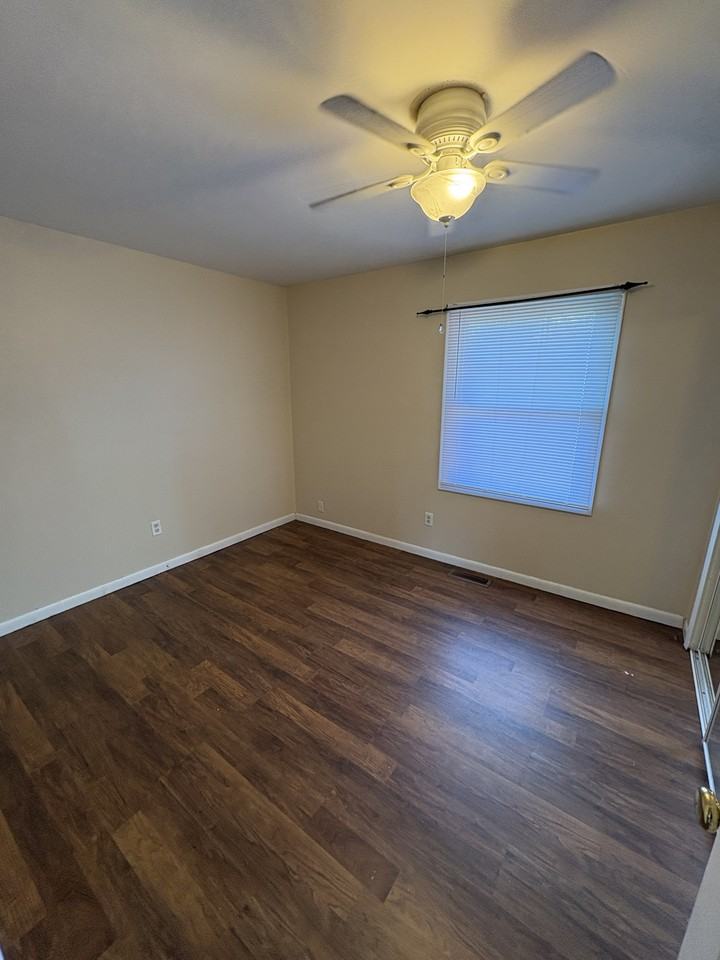 3805 E Fitzgerald Rd #1 - Photo 6 of 10