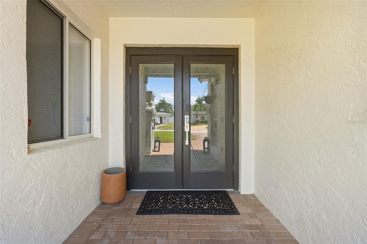 141 Giralda Blvd Ne - Photo 2 of 50