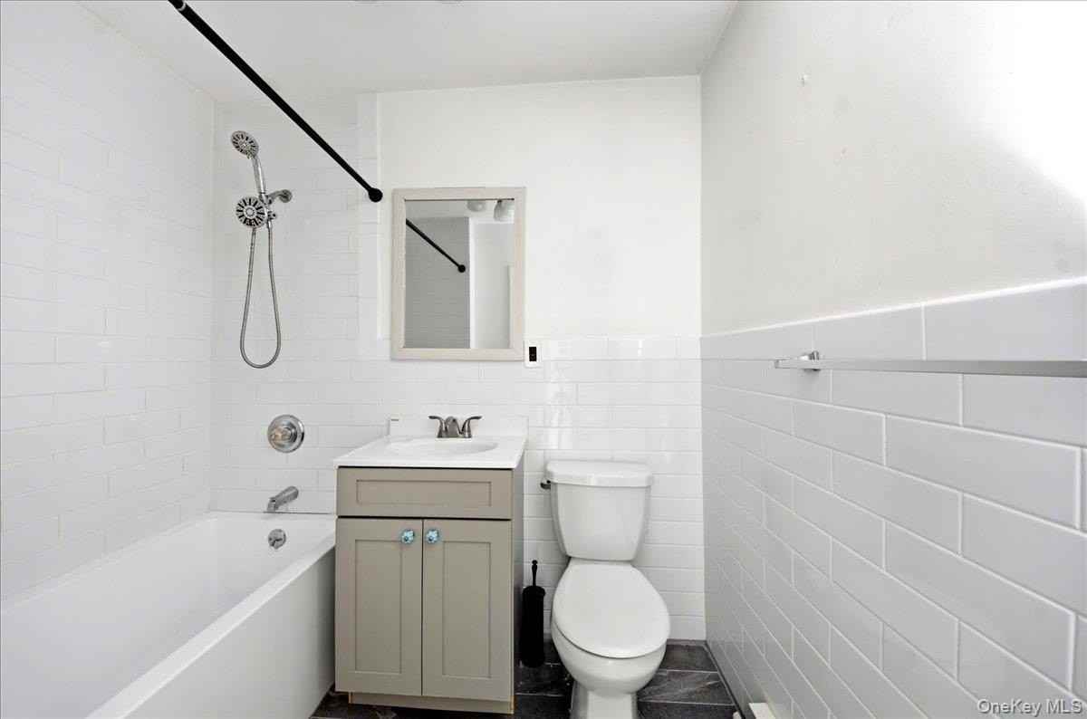 2975 Edson Ave - Photo 5 of 10