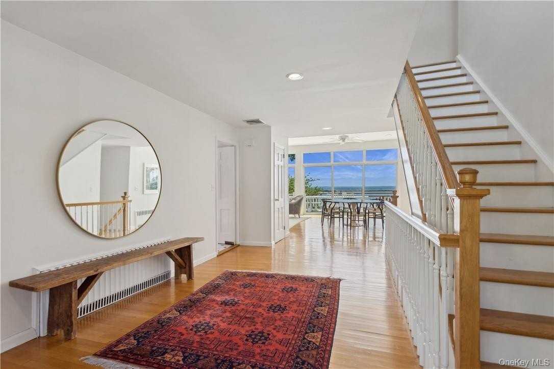 54 Shore Dr - Photo 6 of 33