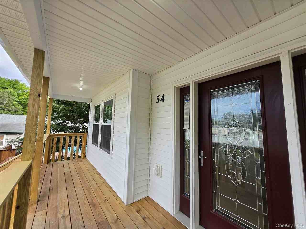 54 Madison Ave - Photo 2 of 23