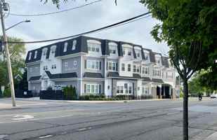 featured image of 840 Montauk Hwy