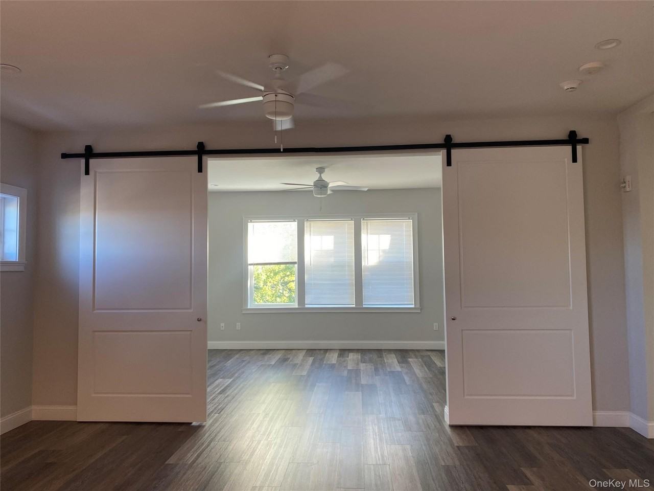 840 Montauk Hwy - Photo 2 of 21