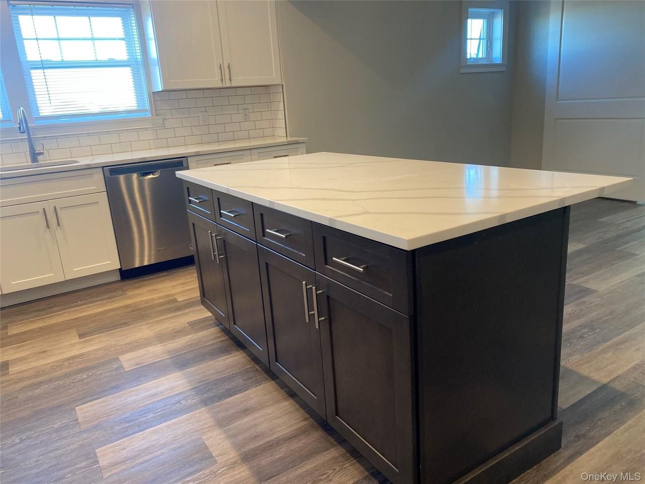 840 Montauk Hwy - Photo 7 of 21