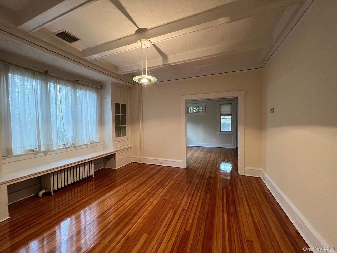 8 Bogart Ave - Photo 6 of 24