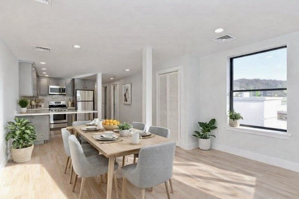 1674 Beacon St #2 - Photo 6 of 42