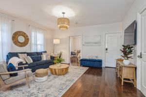 featured image of 504 Ludlow Ave