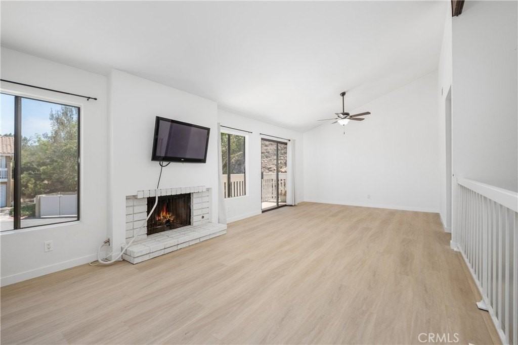 32338 Calle Linda - Photo 4 of 9