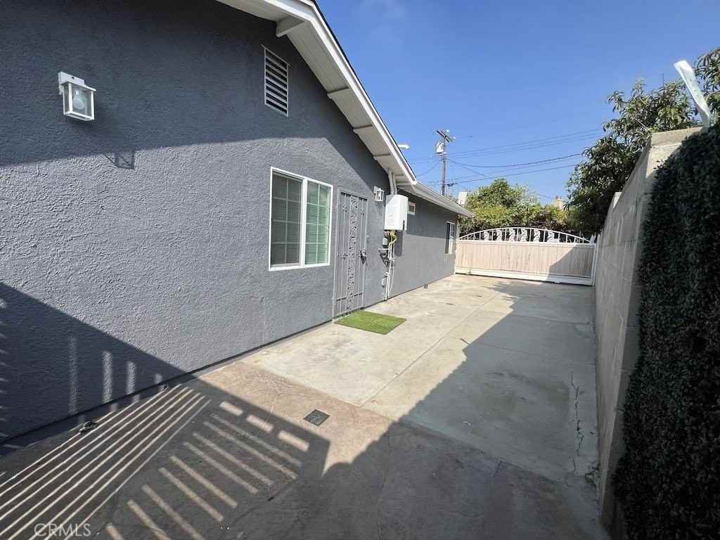 12271 Gager St - Photo 2 of 17
