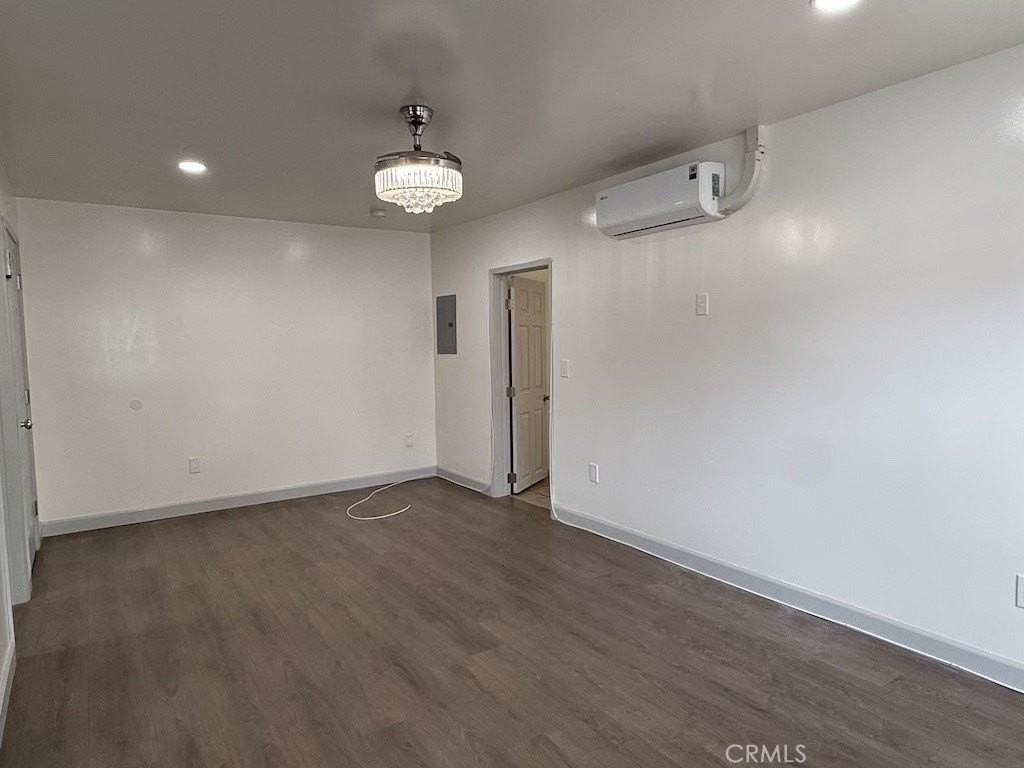 12271 Gager St - Photo 4 of 17
