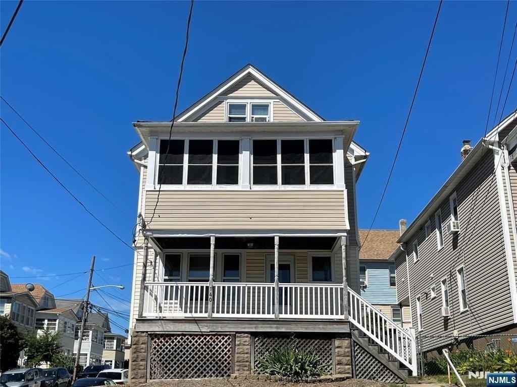 140 Westervelt Ave #1