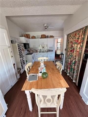 2423 Broadway St #C - Photo 5 of 10