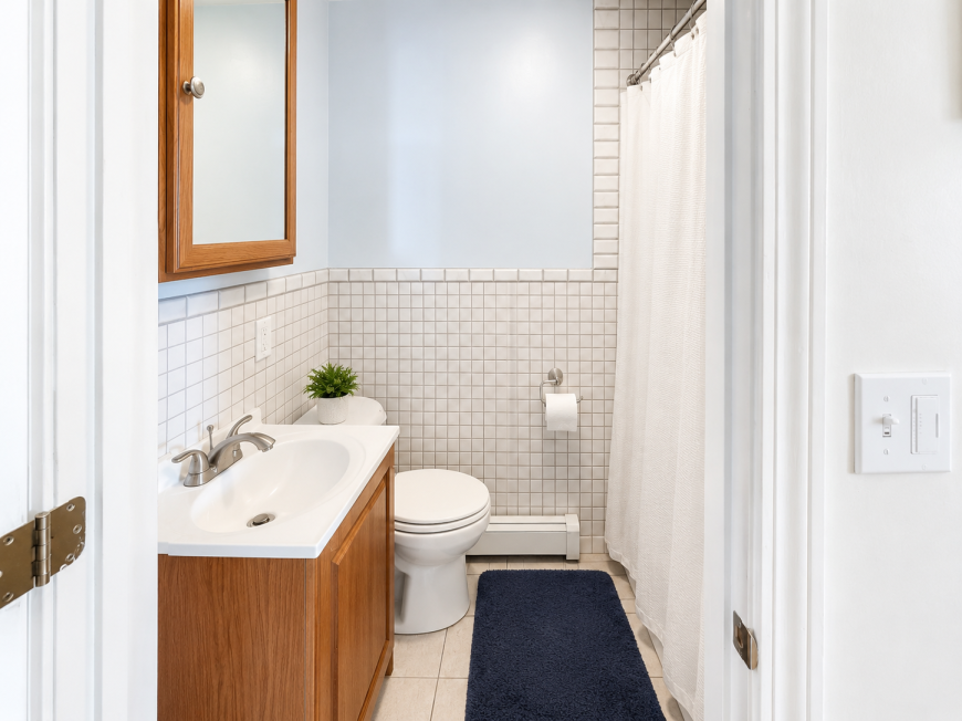 28 Cornwall St - Photo 3 of 6
