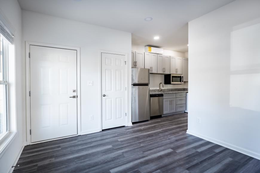 1357 Finley St Ne - Photo 2 of 10