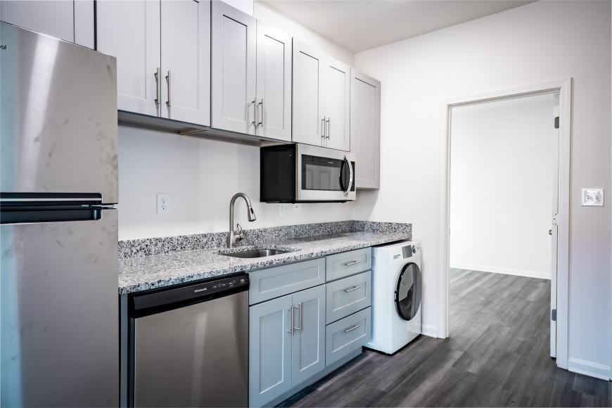 1357 Finley St Ne - Photo 3 of 10