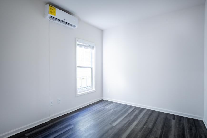 1357 Finley St Ne - Photo 5 of 10