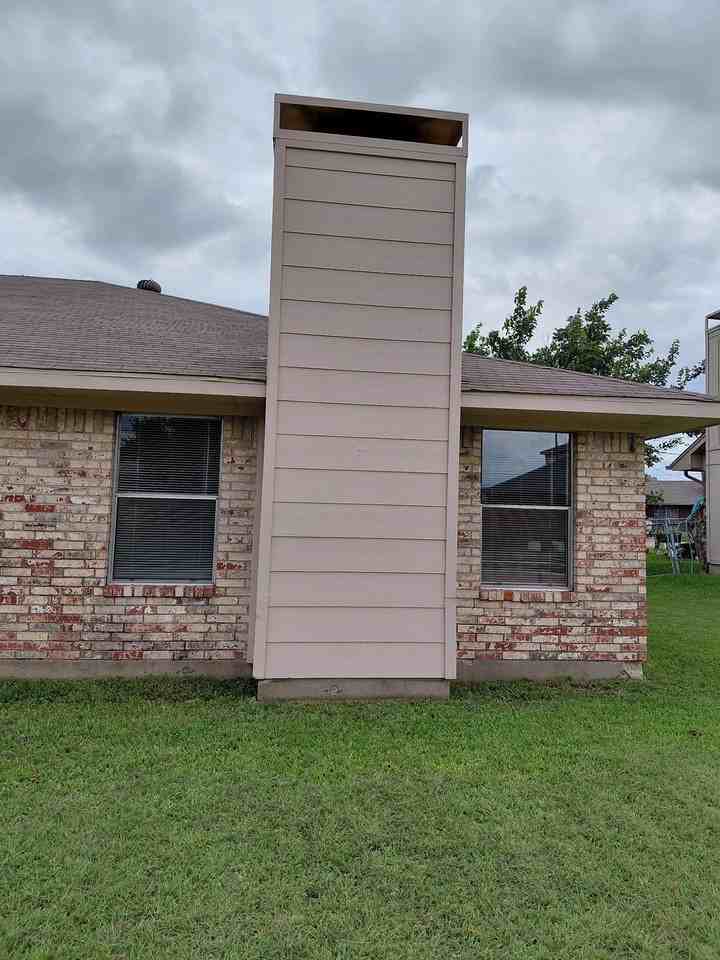 3612 Jewel St - Photo 2 of 12