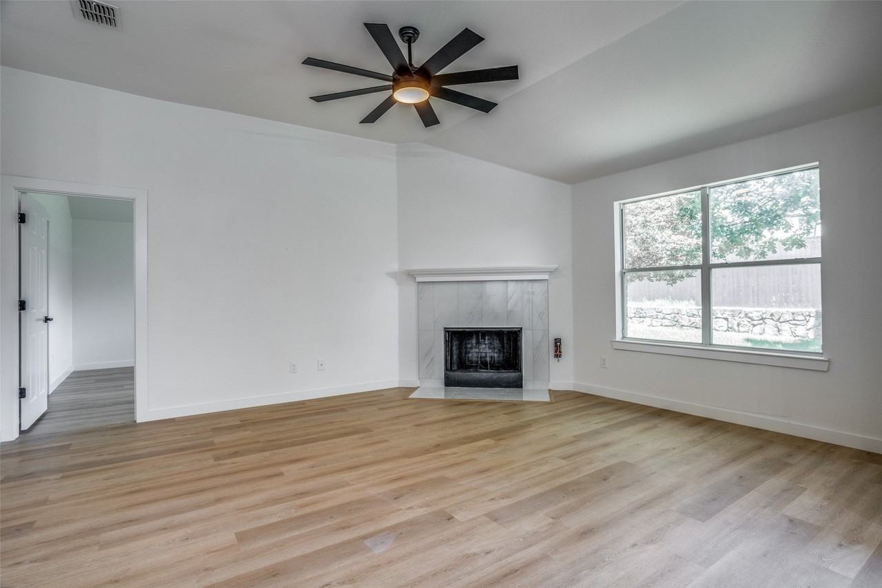 2820 Enchanted Eve Dr - Photo 5 of 26