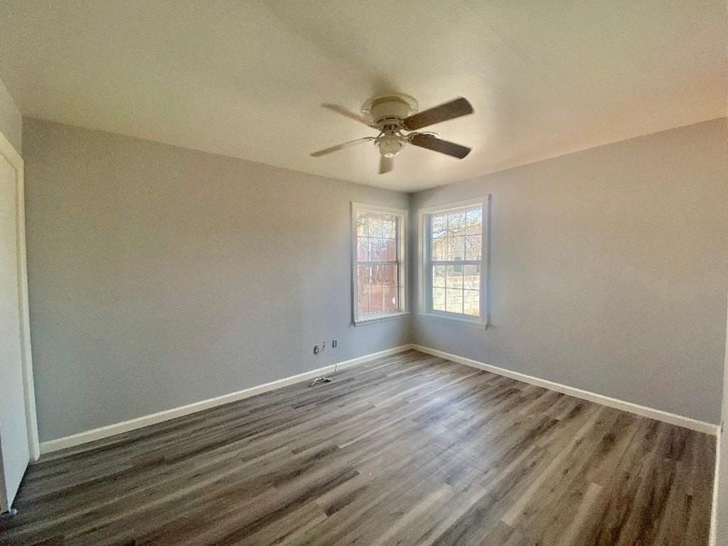 426 E 50th St - Photo 6 of 12